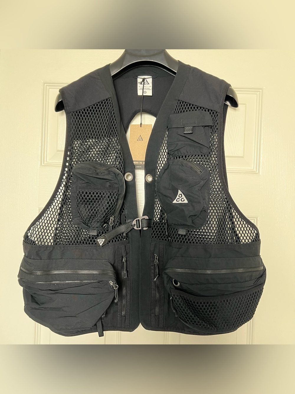Nike ACG Buttles Vest / Size UNISEX XL / DN3919-010 /Black Summit White NEW